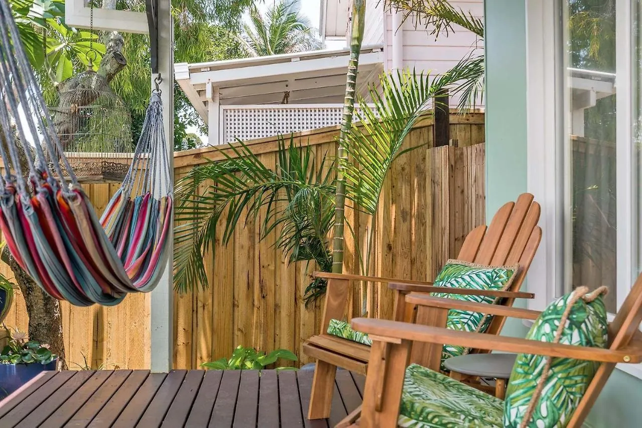 Gidgets House - Renovated Beach House With Hot Tub 바이런베이