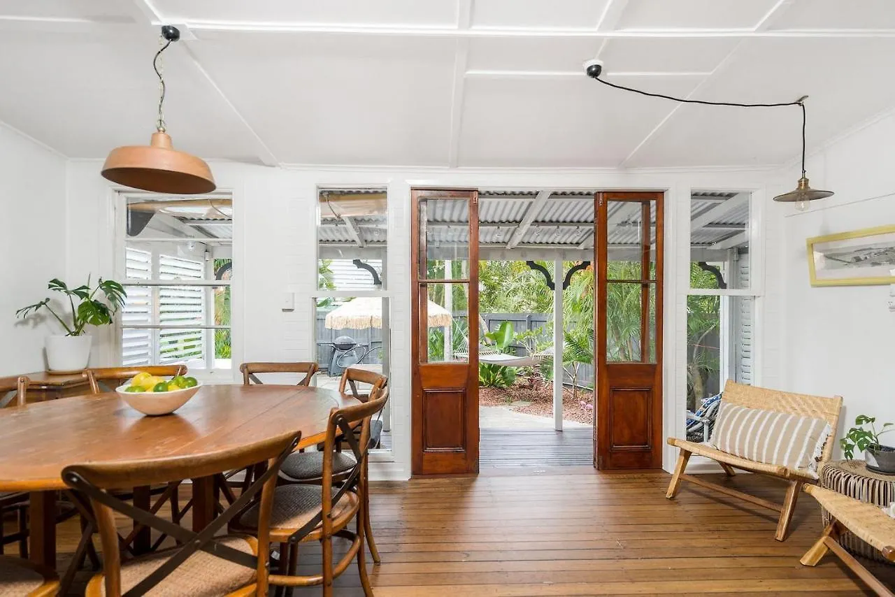 펜션 Gidgets House - Renovated Beach House With Hot Tub 바이런베이